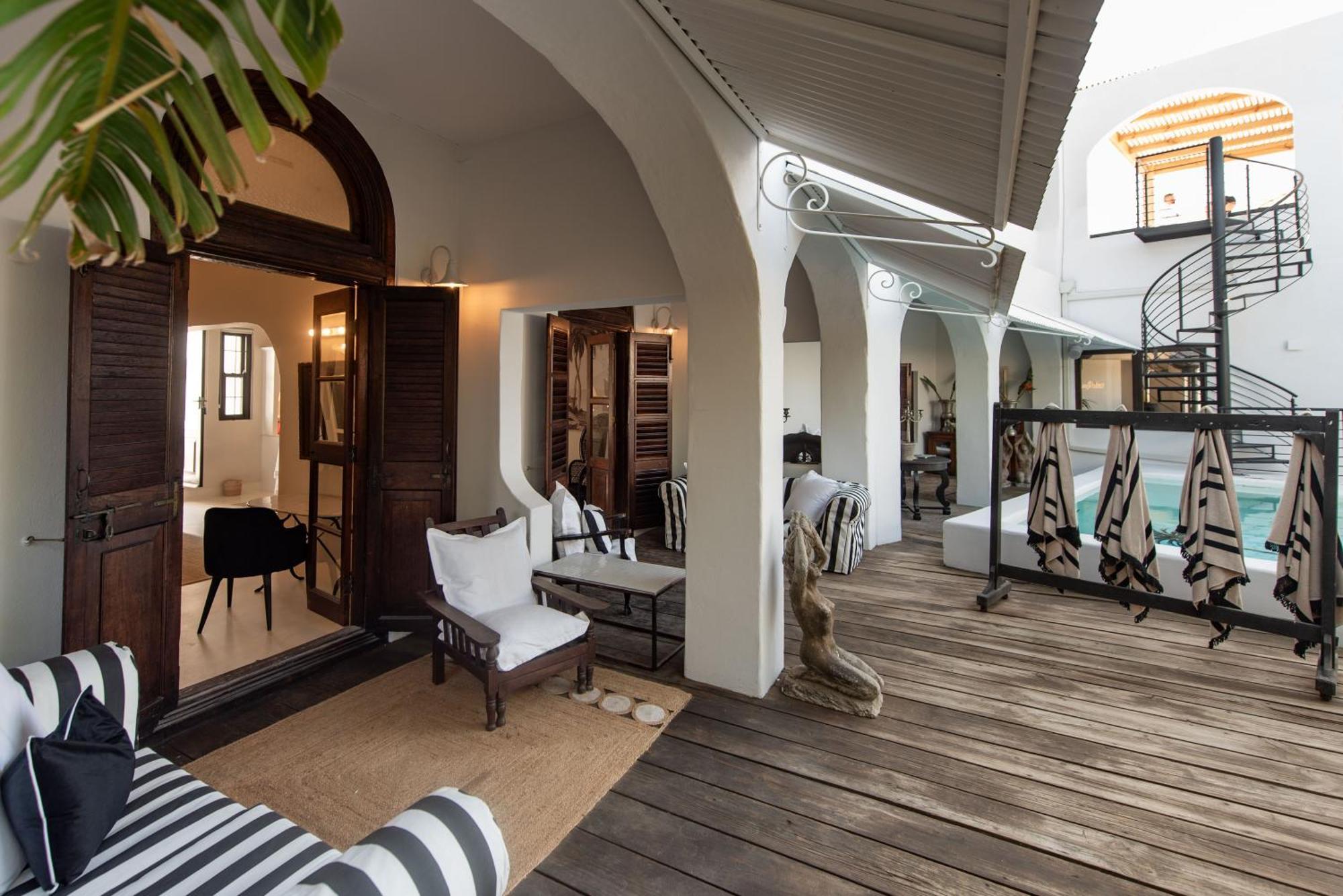 The Ivory Haus Hotel Плетенбърг Бей Екстериор снимка